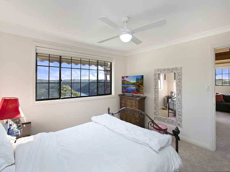 129 Woronora Crescent, Como NSW 2226