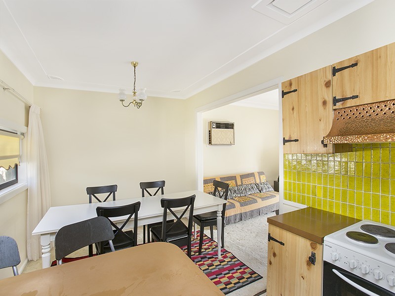 7 Lola Place, Miranda NSW 2228