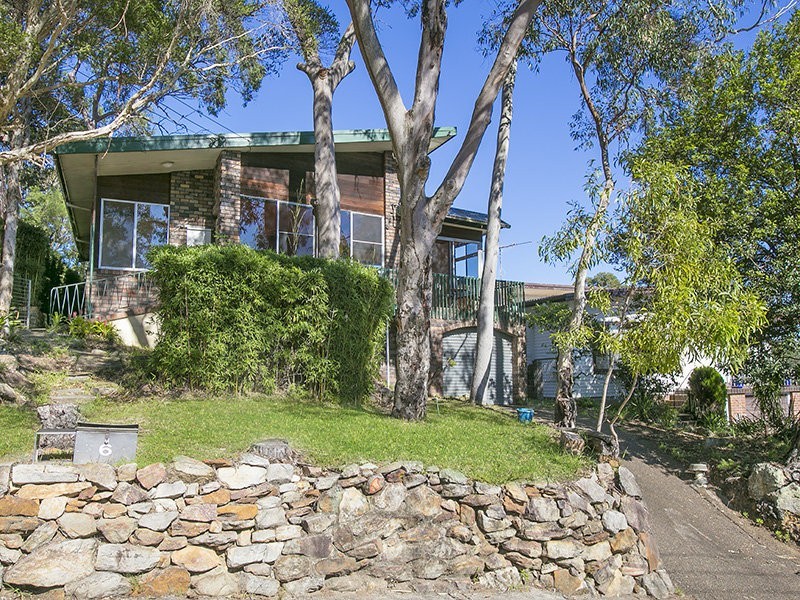 6 Wigens Avenue, Como NSW 2226