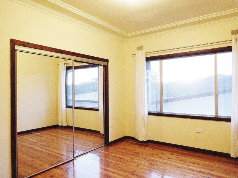 6 Wigens Avenue, Como NSW 2226