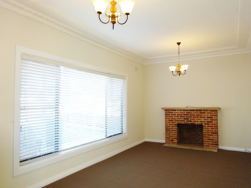 327 Princes Highway, Sylvania NSW 2224