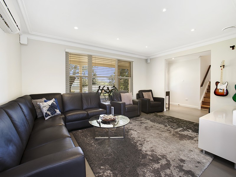 24 Sierra Road, Engadine NSW 2233