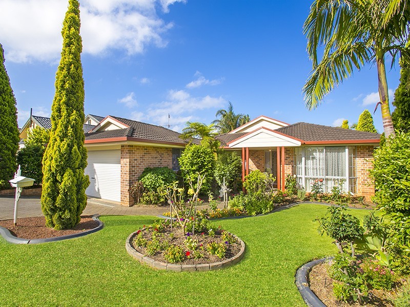 13 Fern Circuit East, Menai NSW 2234