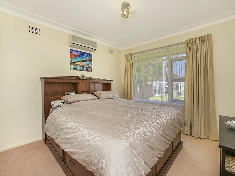 23 Tinakill Ave, Engadine NSW 2233