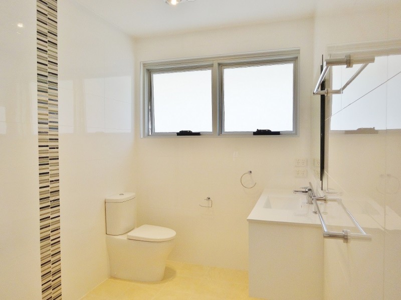 18 Wanganui Road, Kirrawee NSW 2232