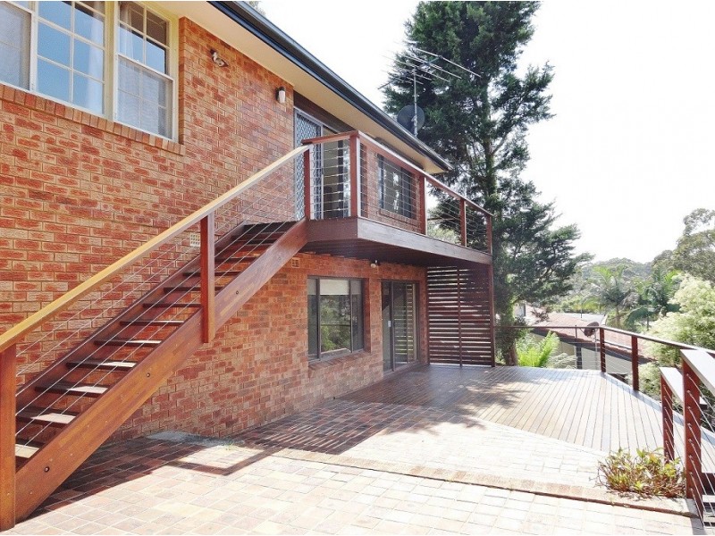 18 Wanganui Road, Kirrawee NSW 2232