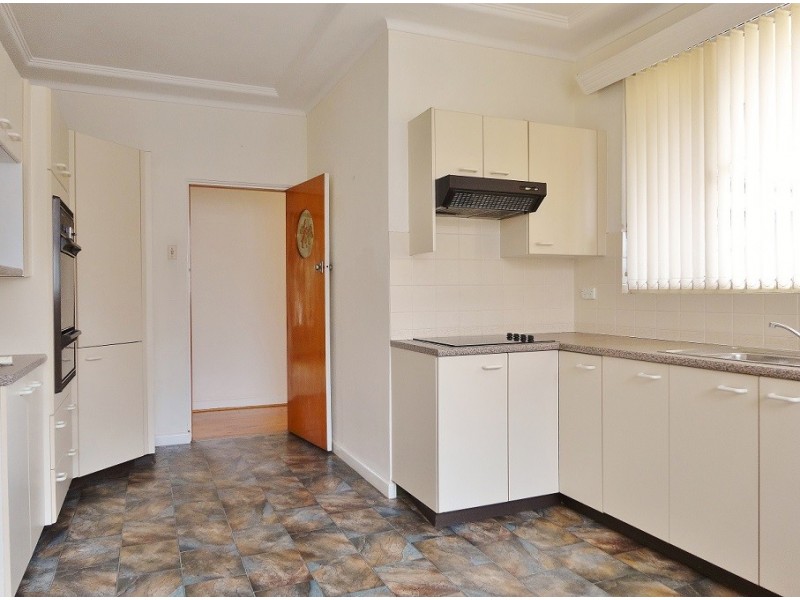 8 Ventura Avenue, Miranda NSW 2228