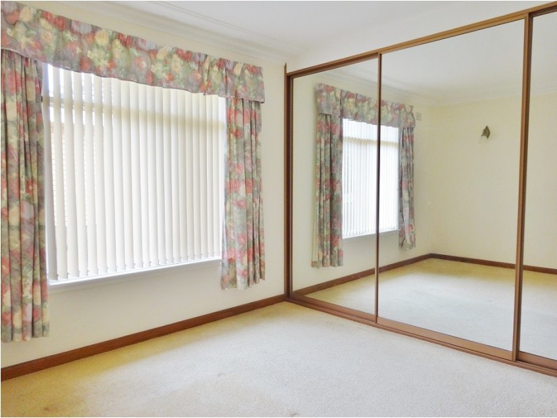 8 Ventura Avenue, Miranda NSW 2228