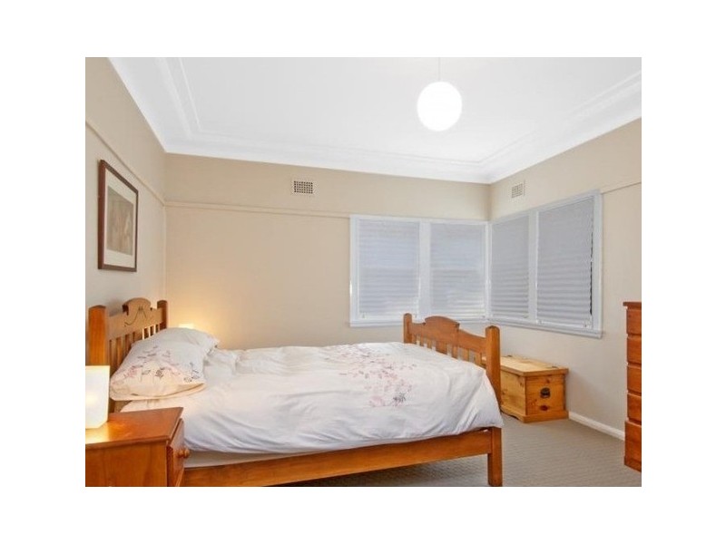 187 Bath Road, Kirrawee NSW 2232