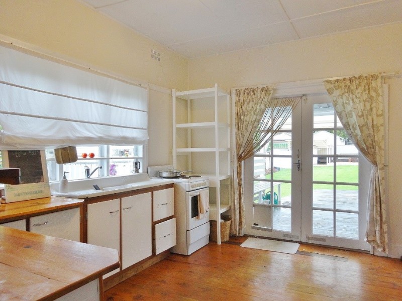 50 Warraba Street, Como NSW 2226