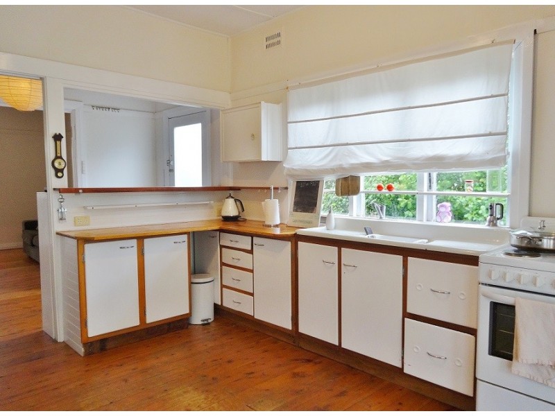 50 Warraba Street, Como NSW 2226