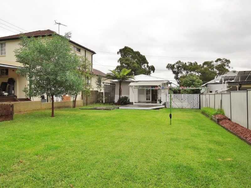 50 Warraba Street, Como NSW 2226