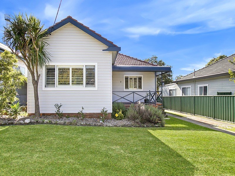 7 Tea Gardens Ave, Kirrawee NSW 2232