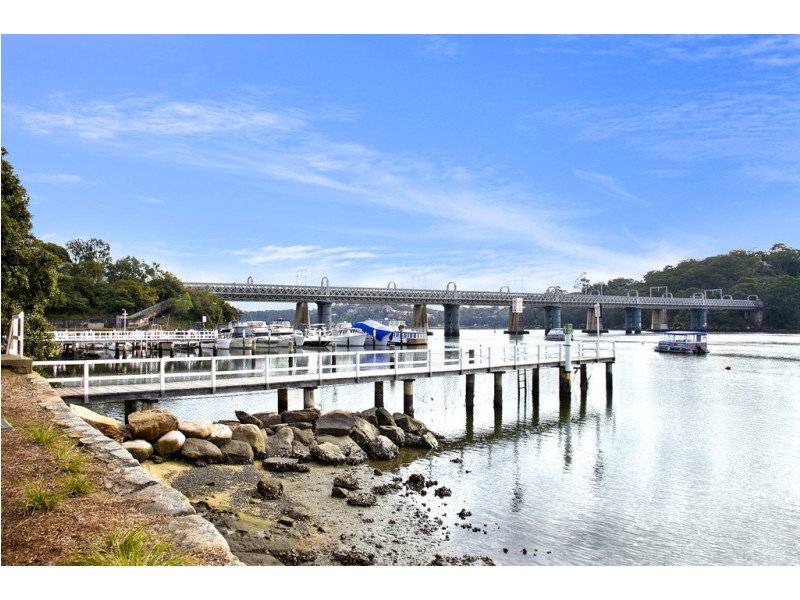 114 Woronora Crescent, Como NSW 2226