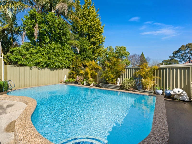 18 Babbin Place, Caringbah NSW 2229