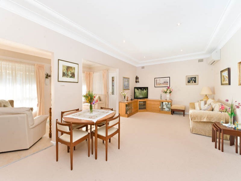 18 Babbin Place, Caringbah NSW 2229