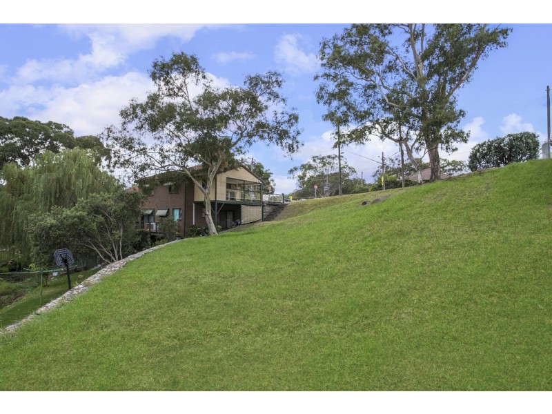 5 Novara Crescent, Como NSW 2226