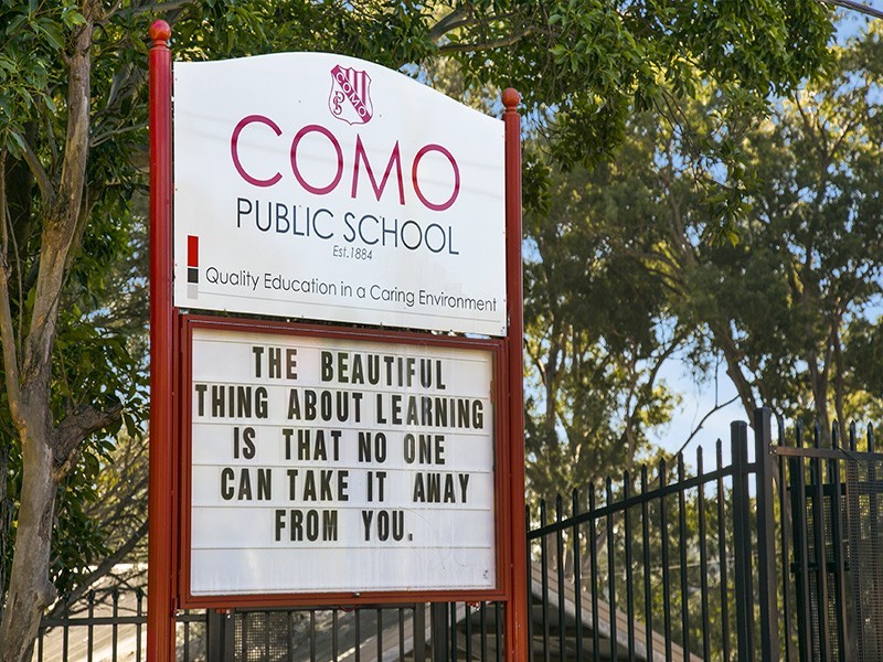 5 Novara Crescent, Como NSW 2226