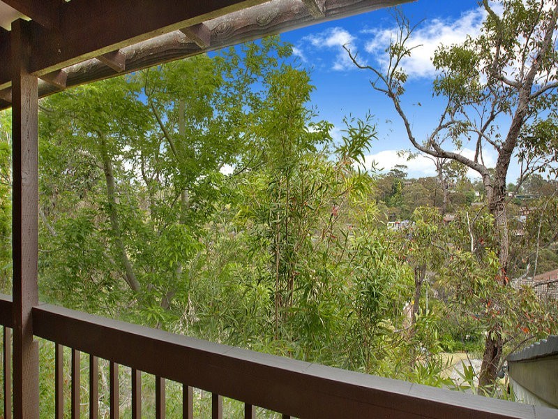 24 Glenora Road, Yarrawarrah NSW 2233