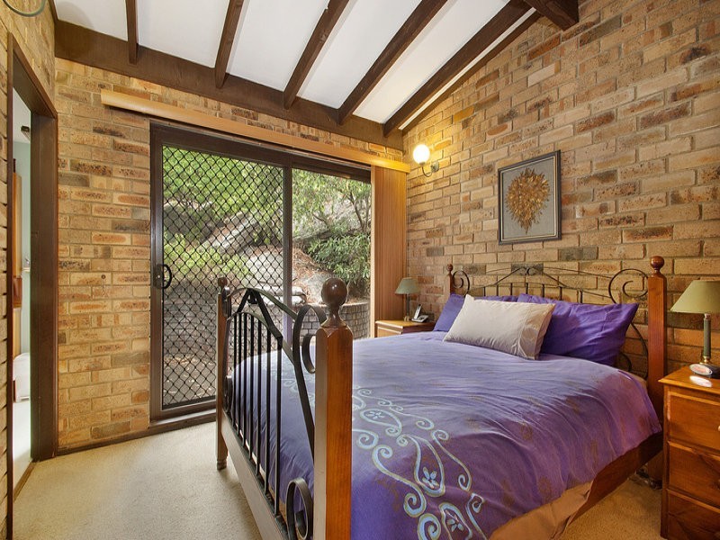 24 Glenora Road, Yarrawarrah NSW 2233