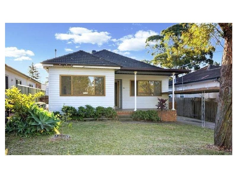166 Arab Road, Padstow NSW 2211