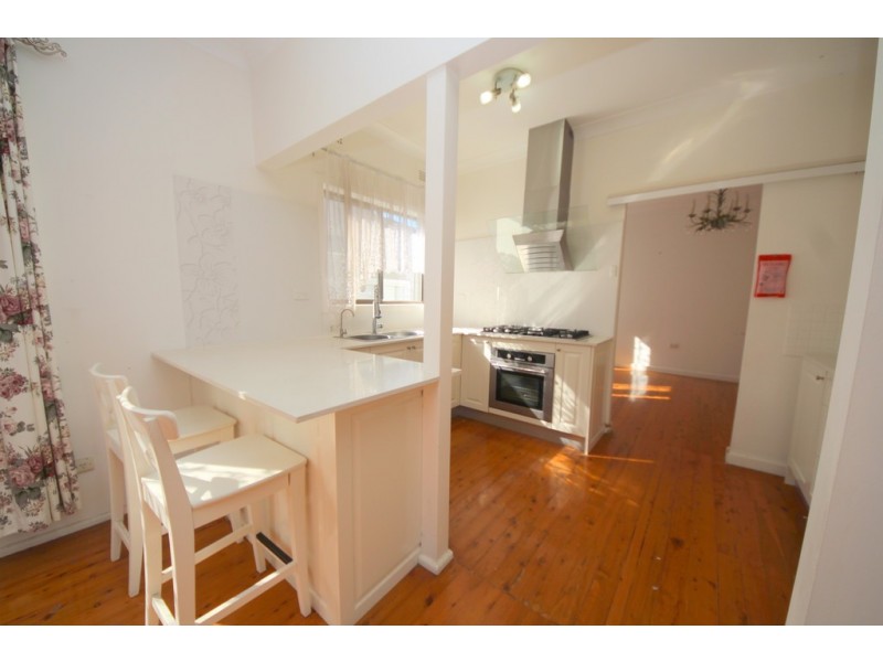 166 Arab Road, Padstow NSW 2211