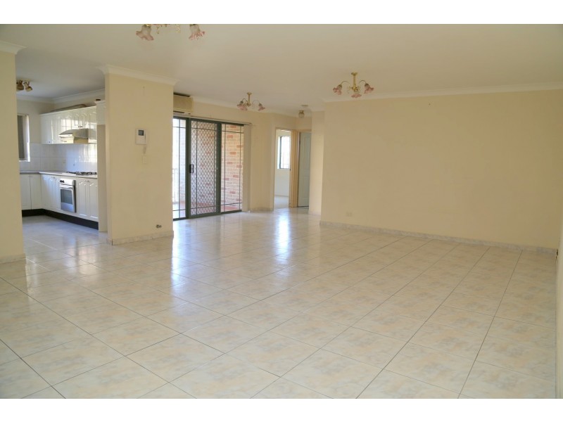 7/9-11 Cairds Avenue, Bankstown NSW 2200