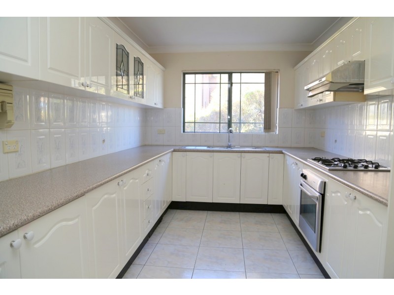 7/9-11 Cairds Avenue, Bankstown NSW 2200