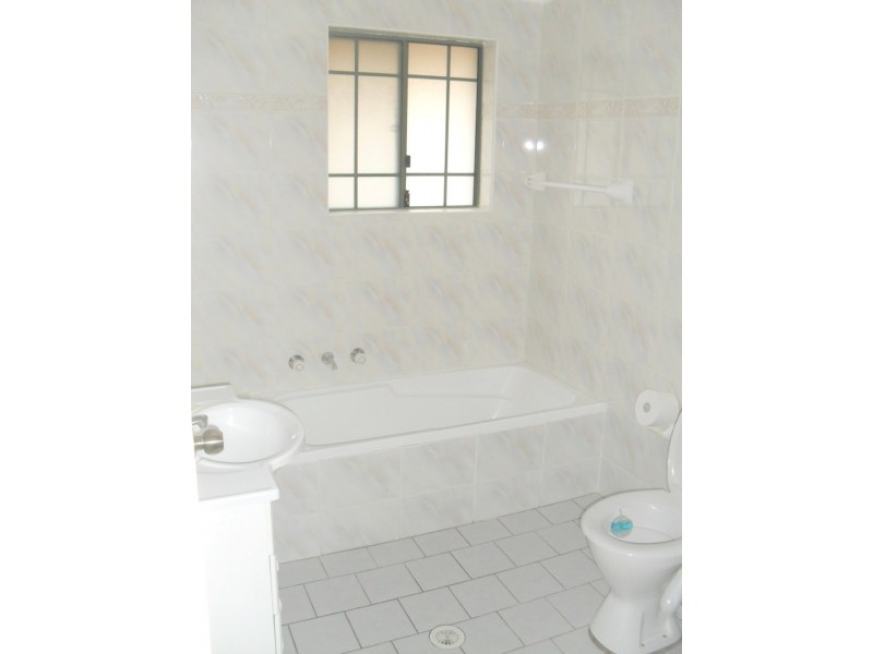 7/9-11 Cairds Avenue, Bankstown NSW 2200