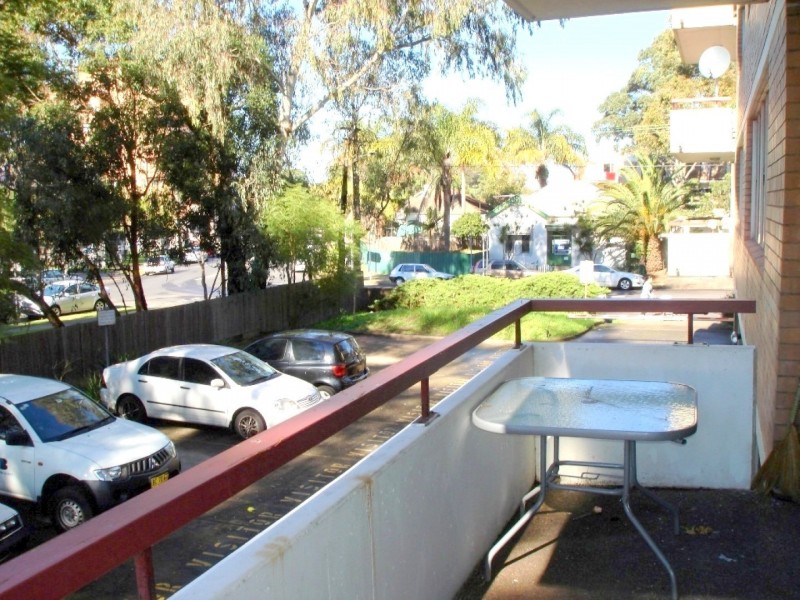 6/27 Raymond Street, Bankstown NSW 2200