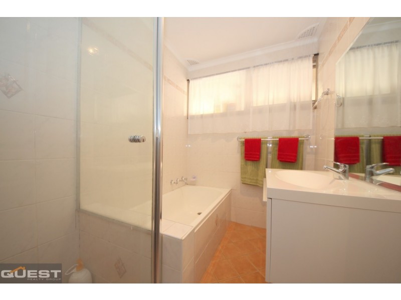 35 Fitzgerald ave, Hammondville NSW 2170