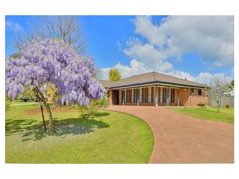14 River Road, Tahmoor NSW 2573