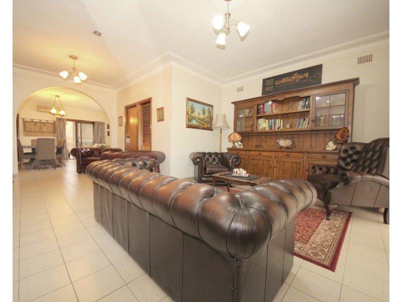 20 Ely Street, Revesby NSW 2212