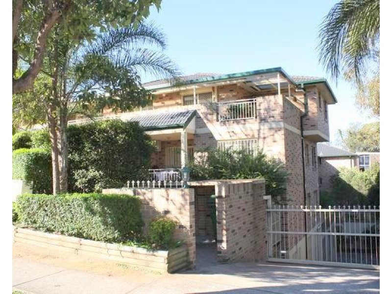 10/131 Meredith Street, Bankstown NSW 2200