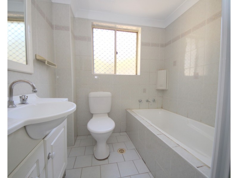 10/131 Meredith Street, Bankstown NSW 2200