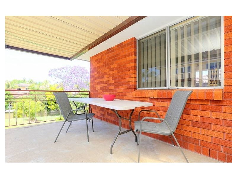 66 Jacaranda Drive, Georges Hall NSW 2198