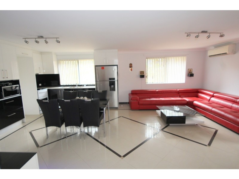 24/34-36 Conway Rd, Bankstown NSW 2200