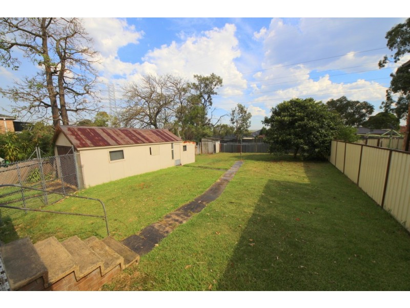 18 Gardenia Avenue, Bankstown NSW 2200