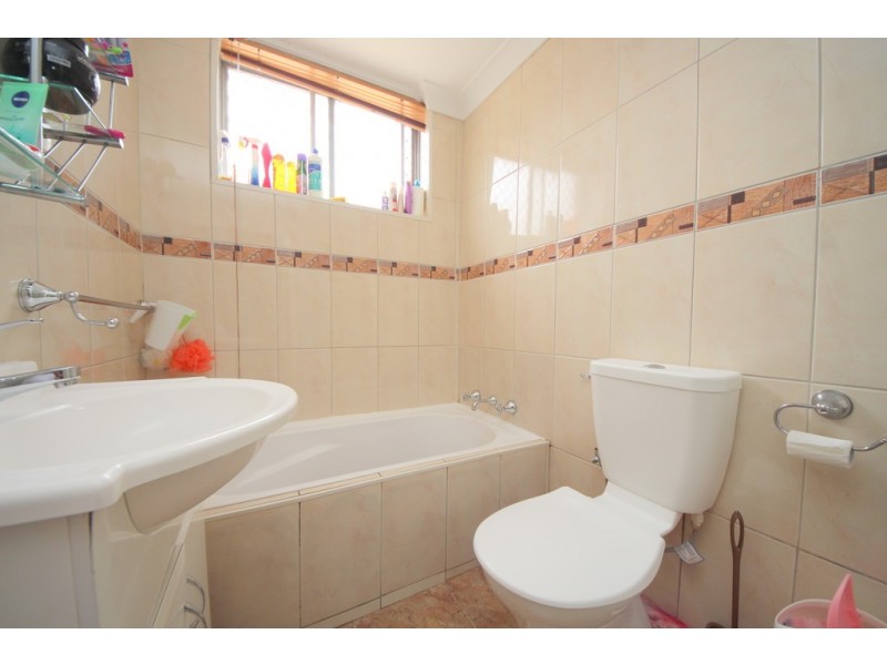 2/13 Hillard Street, Wiley Park NSW 2195