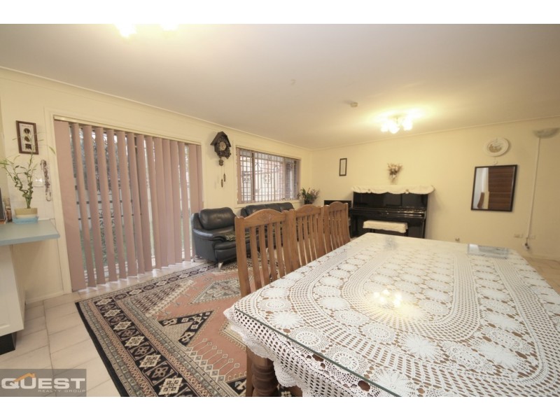 1/9 Chiswick Road, Greenacre NSW 2190