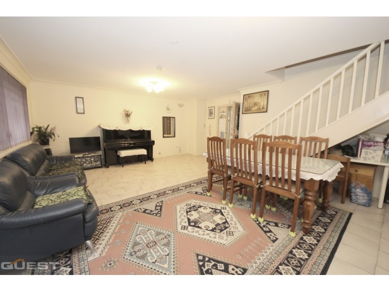 1/9 Chiswick Road, Greenacre NSW 2190