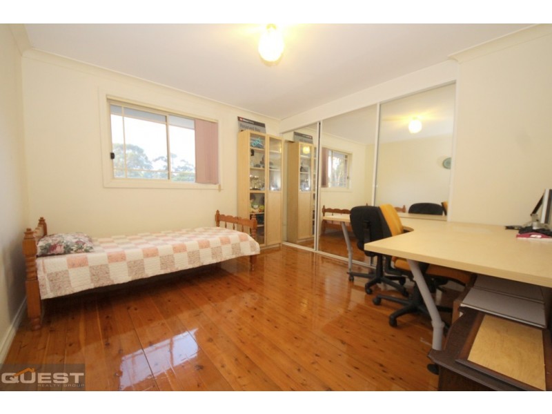 1/9 Chiswick Road, Greenacre NSW 2190