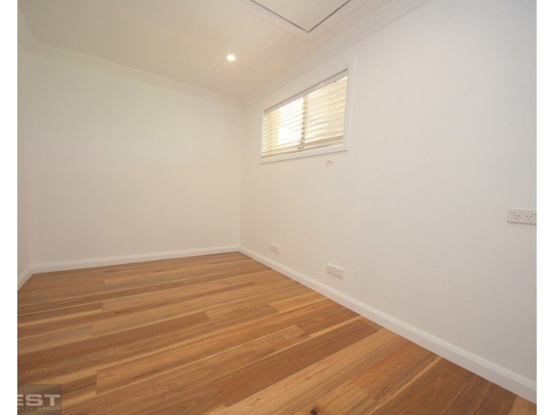 36 McKay Avenue, Moorebank NSW 2170