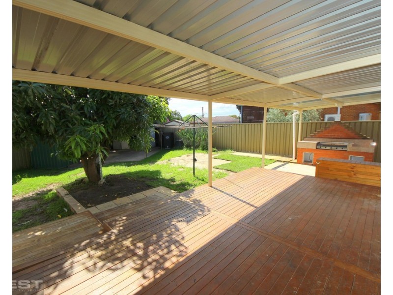 36 McKay Avenue, Moorebank NSW 2170