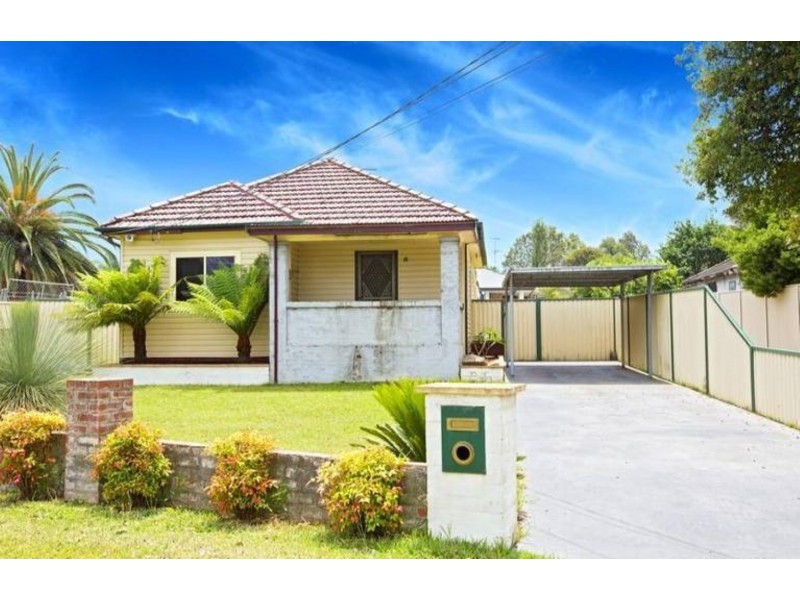 18 Endeavour Road, Georges Hall NSW 2198