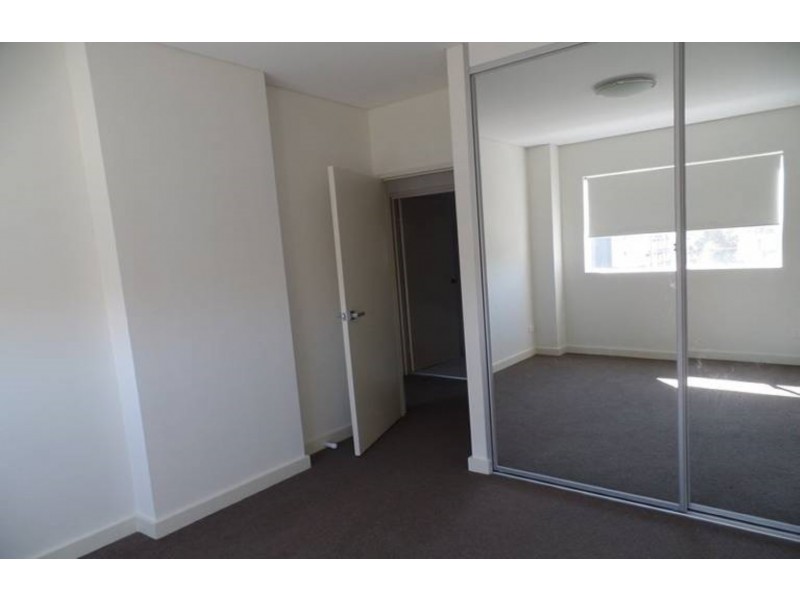 11/41-43 Lachlan Street, Liverpool NSW 2170