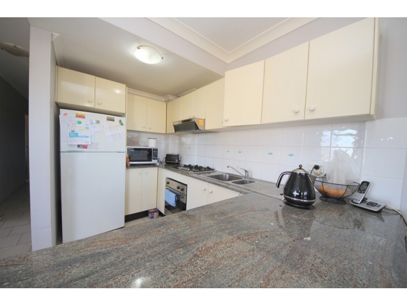 14/3 West Terrace, Bankstown NSW 2200