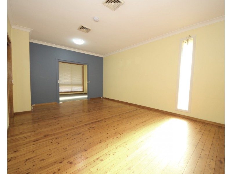 61 Lucas Avenue, Moorebank NSW 2170