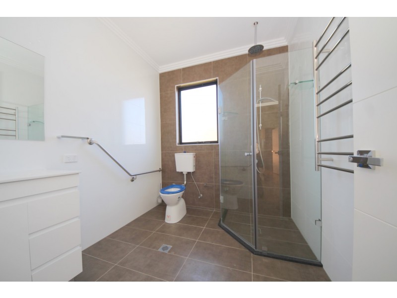 8/3 St Johns Avenue, Auburn NSW 2144