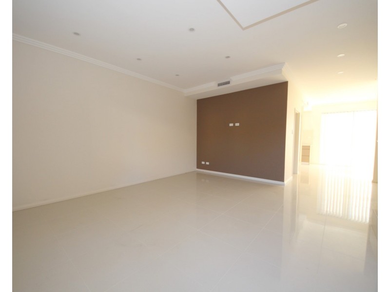 4/3 St Johns Avenue, Auburn NSW 2144